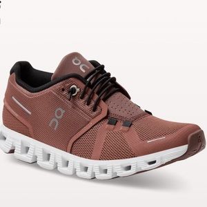 On Cloud 5 Waterproof Sneakers Rust | Black SIZE 8 1/2 WOMENS